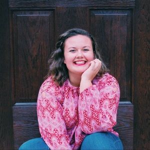 Meet your Posher, Emma